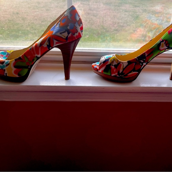 Women’s multi color heel size 10 by Nine West brand new. - Picture 1 of 1